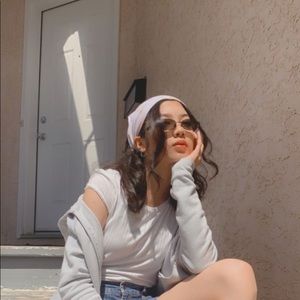 Meet your Posher, Moira